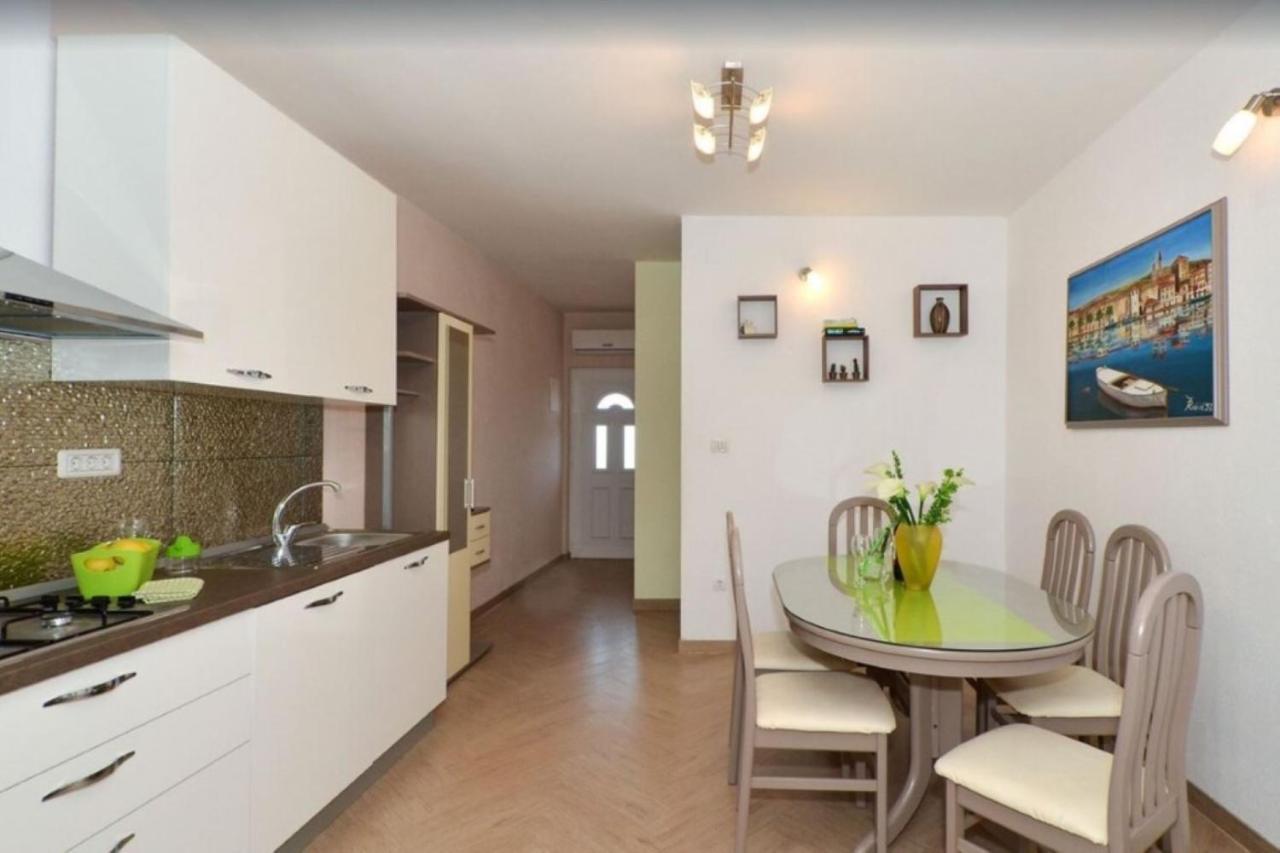 Apartments Villa Golden View Trogir Eksteriør bilde