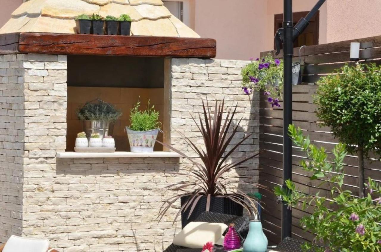 Apartments Villa Golden View Trogir Eksteriør bilde