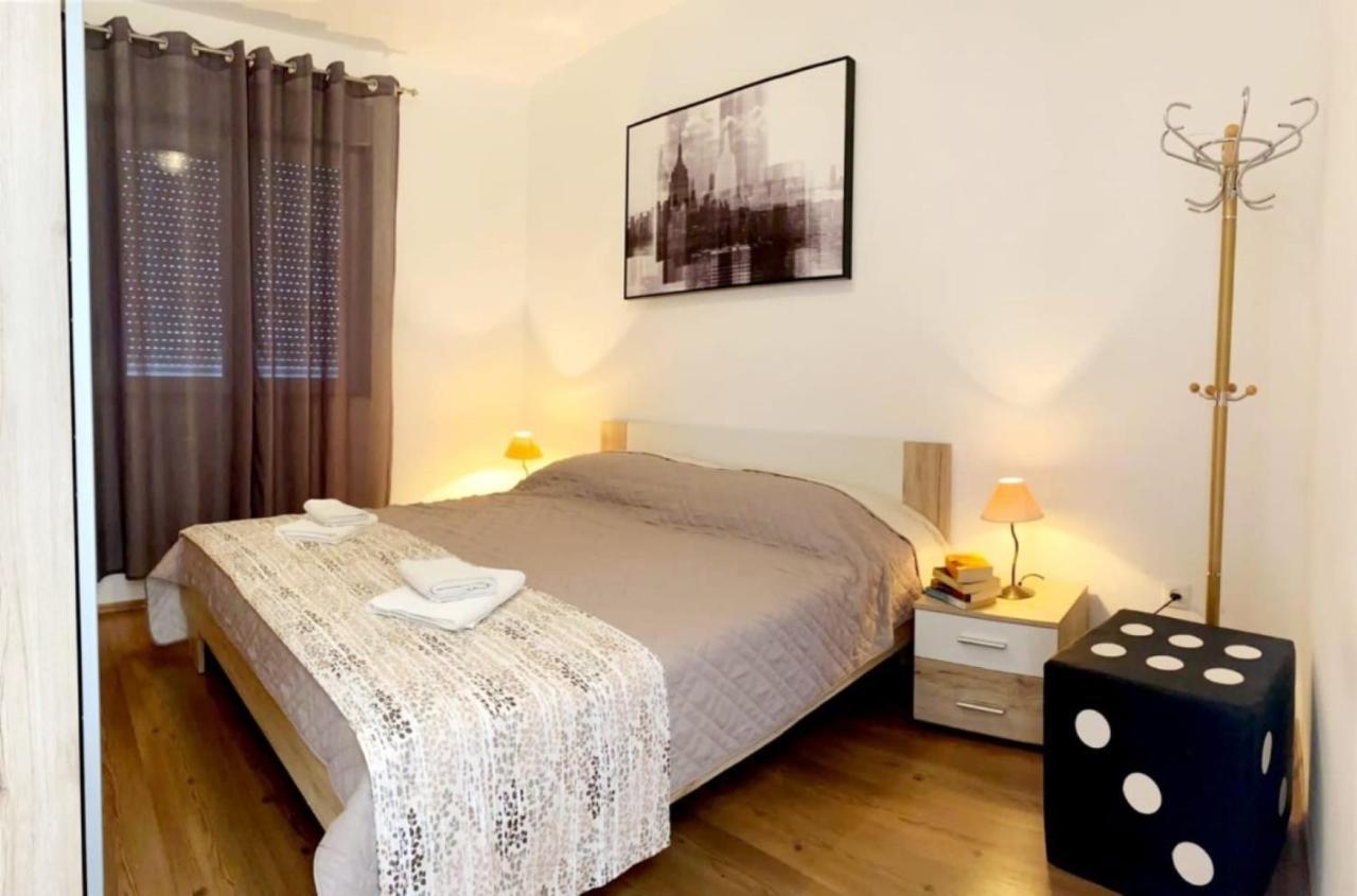 Apartments Villa Golden View Trogir Eksteriør bilde